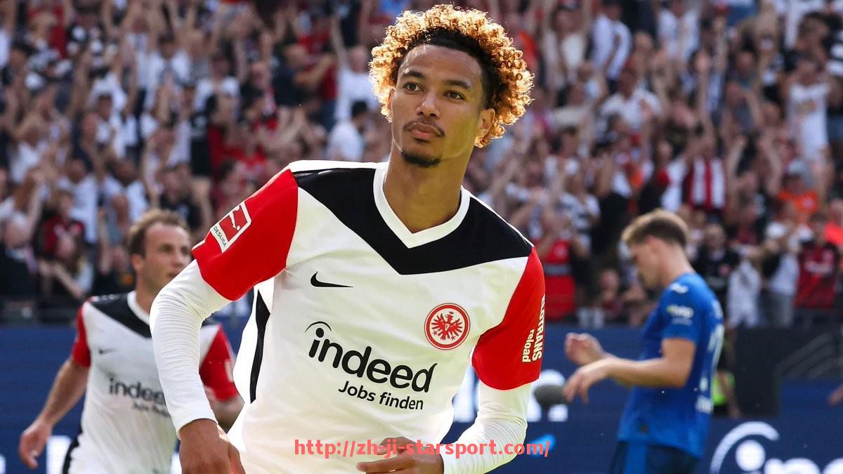 星空体育app-世俱杯后防漏洞分析及加强防守的战术建议